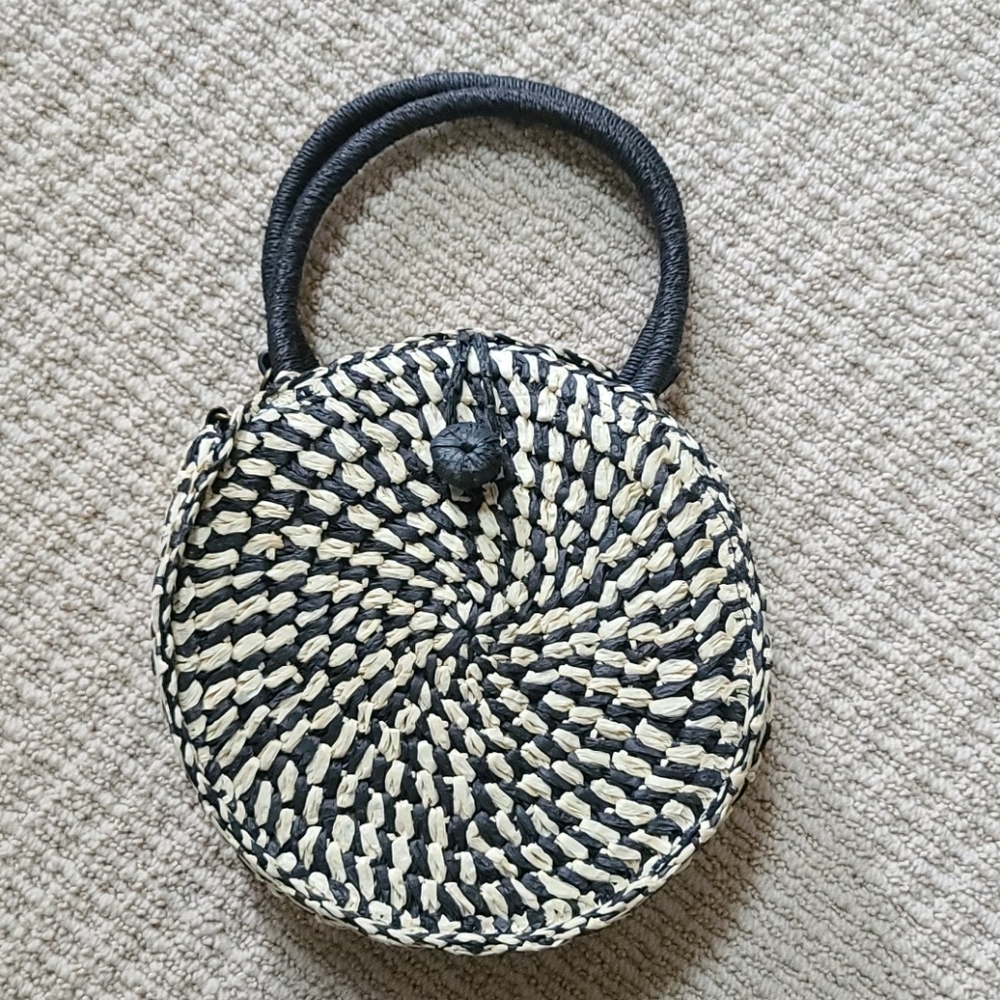 American Eagle straw crossbody bag